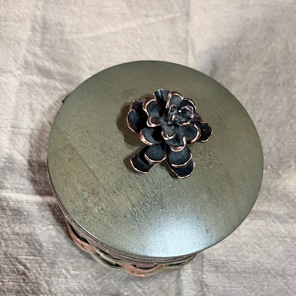 Longaberger Collectors Club American Traditions Woodland Pinecone Basket, EUC - Picture 10 of 12